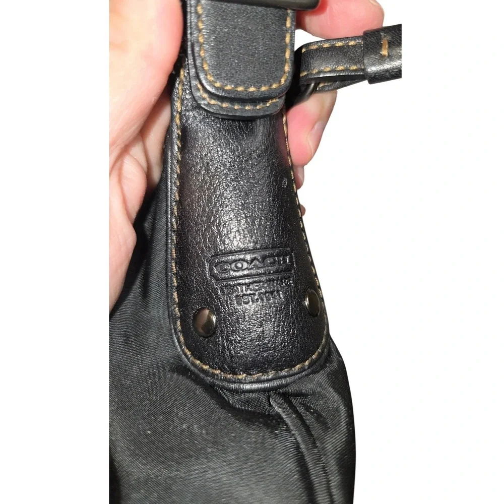 Coach 2003 Black Nylon Leather Trim Hobo Shoulder Bag Handbag Authentic A3K-6671 - Picture 6 of 9